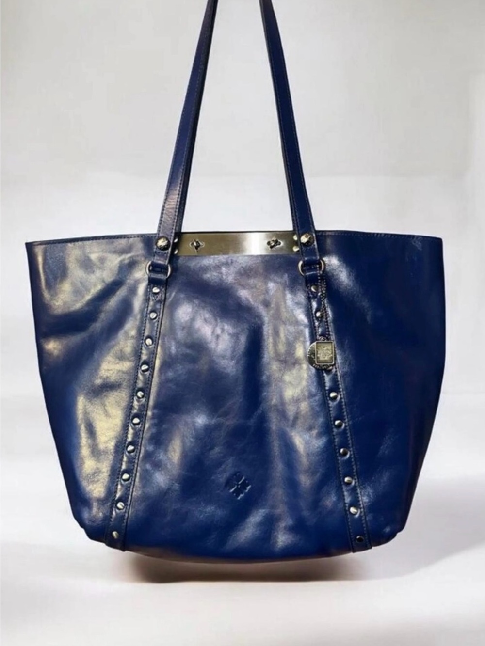 Patricia Nash Benvenuto Navy Blue Leather Studded Tote NWT